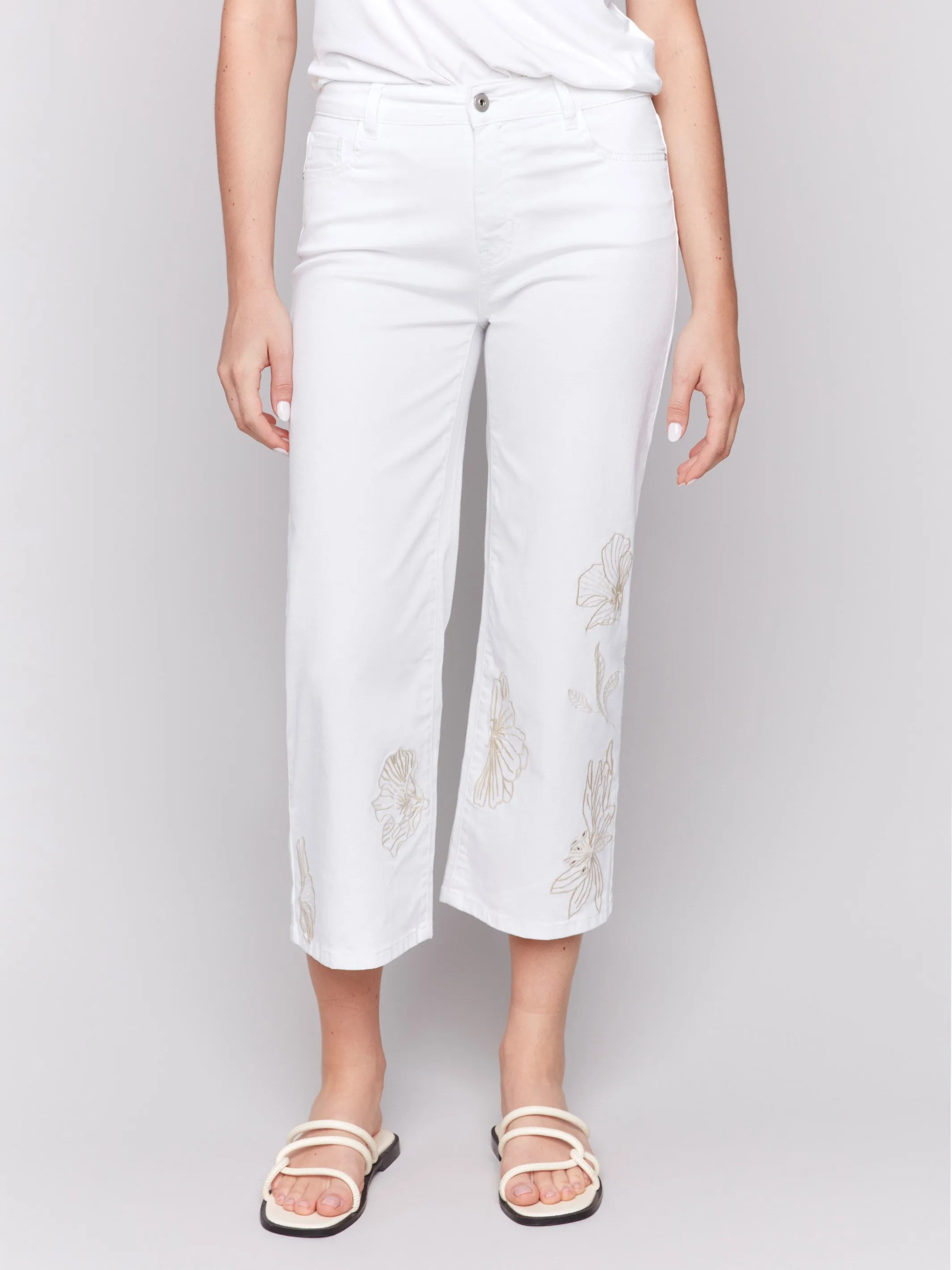 Floral Embroidered Cropped Flare Twill Pants - White