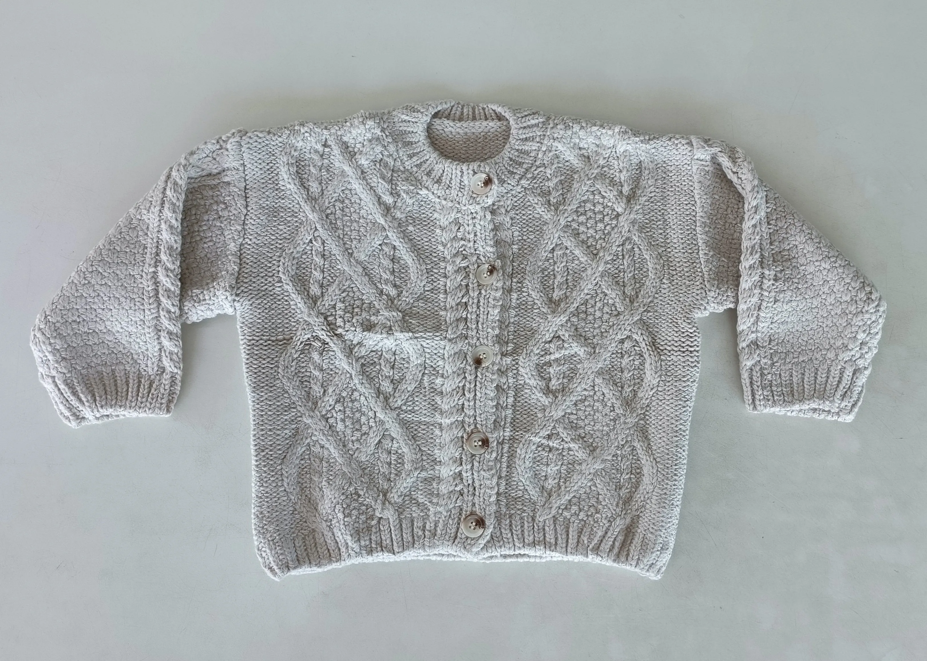 Off-White Sweater Acrylic Woolen Round Neck Sweater