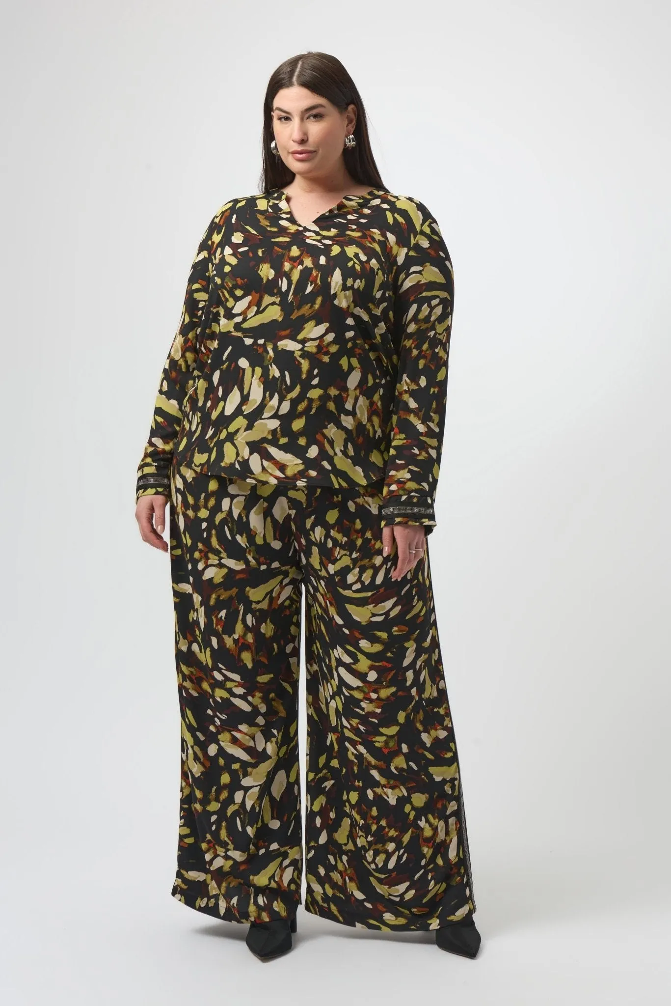 Soft Twill Animal Print Wide-Leg Pants